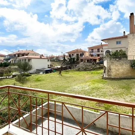 Afitos Guest House شقة