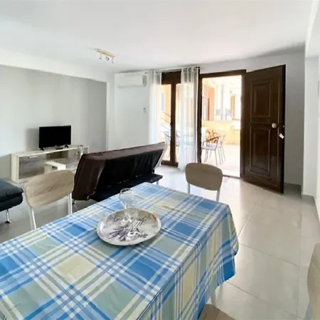 Afitos Guest House 아파트 *