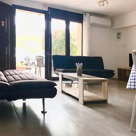 Afitos Guest House *