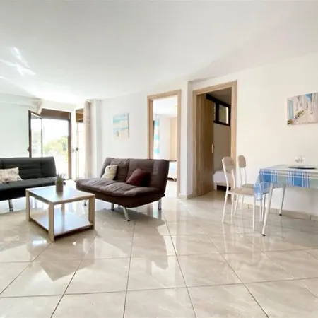 Afitos Guest House *