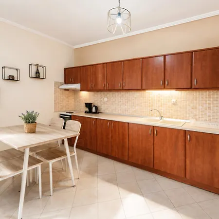 Afitos Guest House *