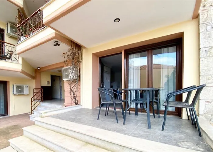 Afitos Guest House * Afytos