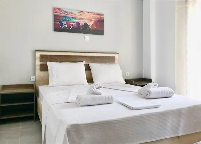 Afitos Guest House *