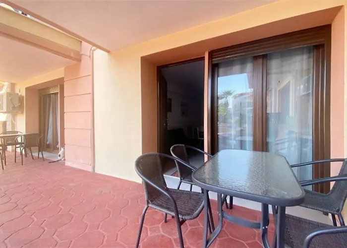 Afitos Guest House Daire