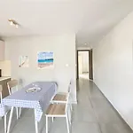 Afitos Guest House アパート アフィトス